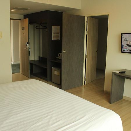 Leosor Hotel Nakhon Ratchasima Ngoại thất bức ảnh