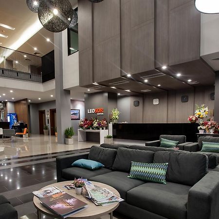 Leosor Hotel Nakhon Ratchasima Ngoại thất bức ảnh