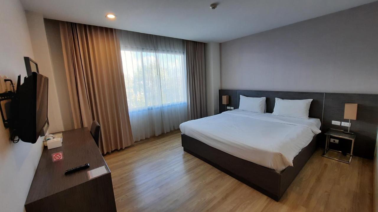 Leosor Hotel Nakhon Ratchasima Ngoại thất bức ảnh