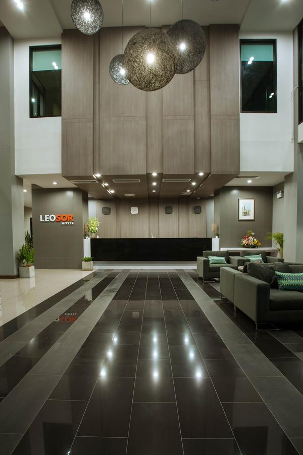 Leosor Hotel Nakhon Ratchasima Ngoại thất bức ảnh