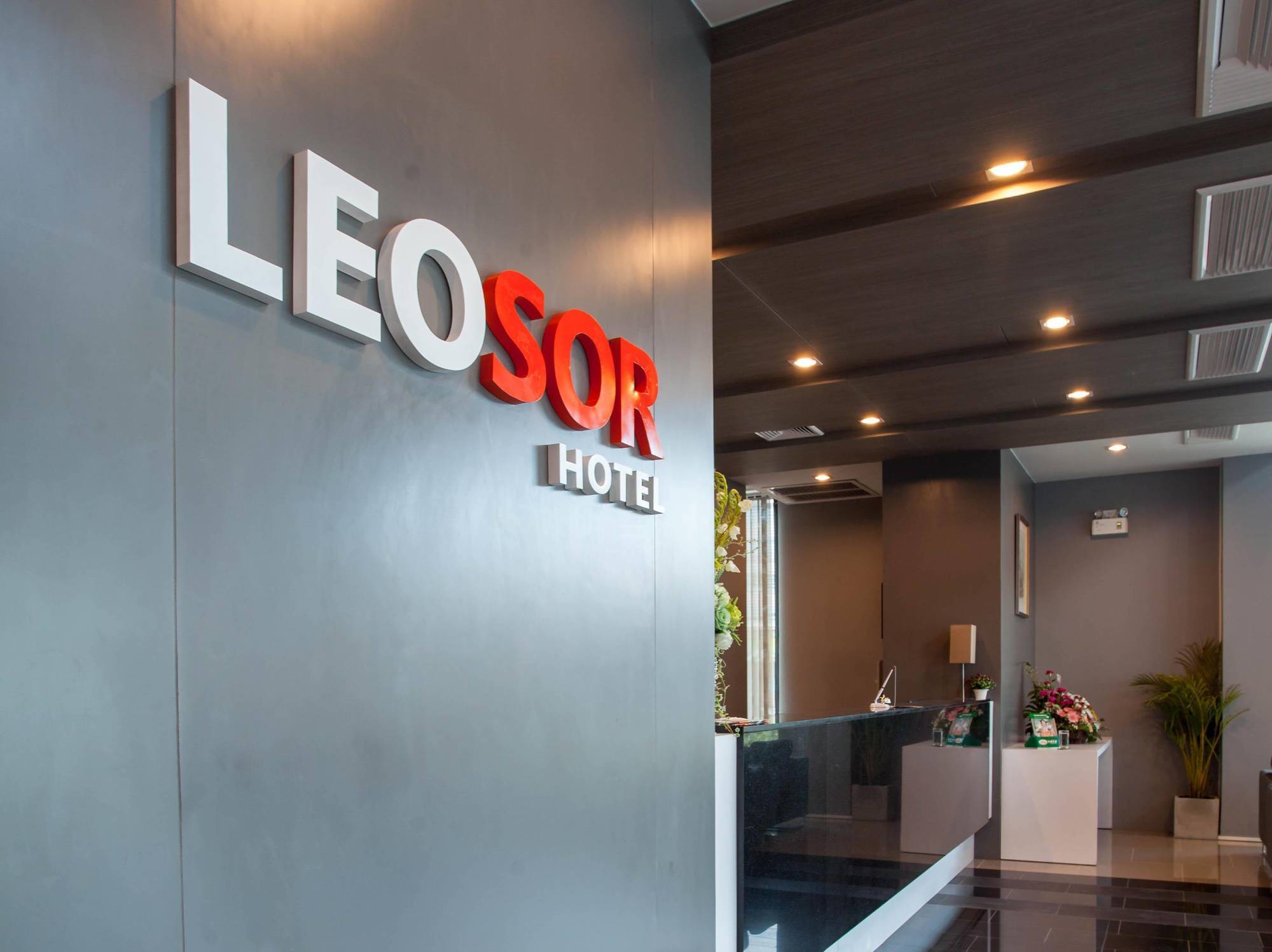 Leosor Hotel Nakhon Ratchasima Ngoại thất bức ảnh
