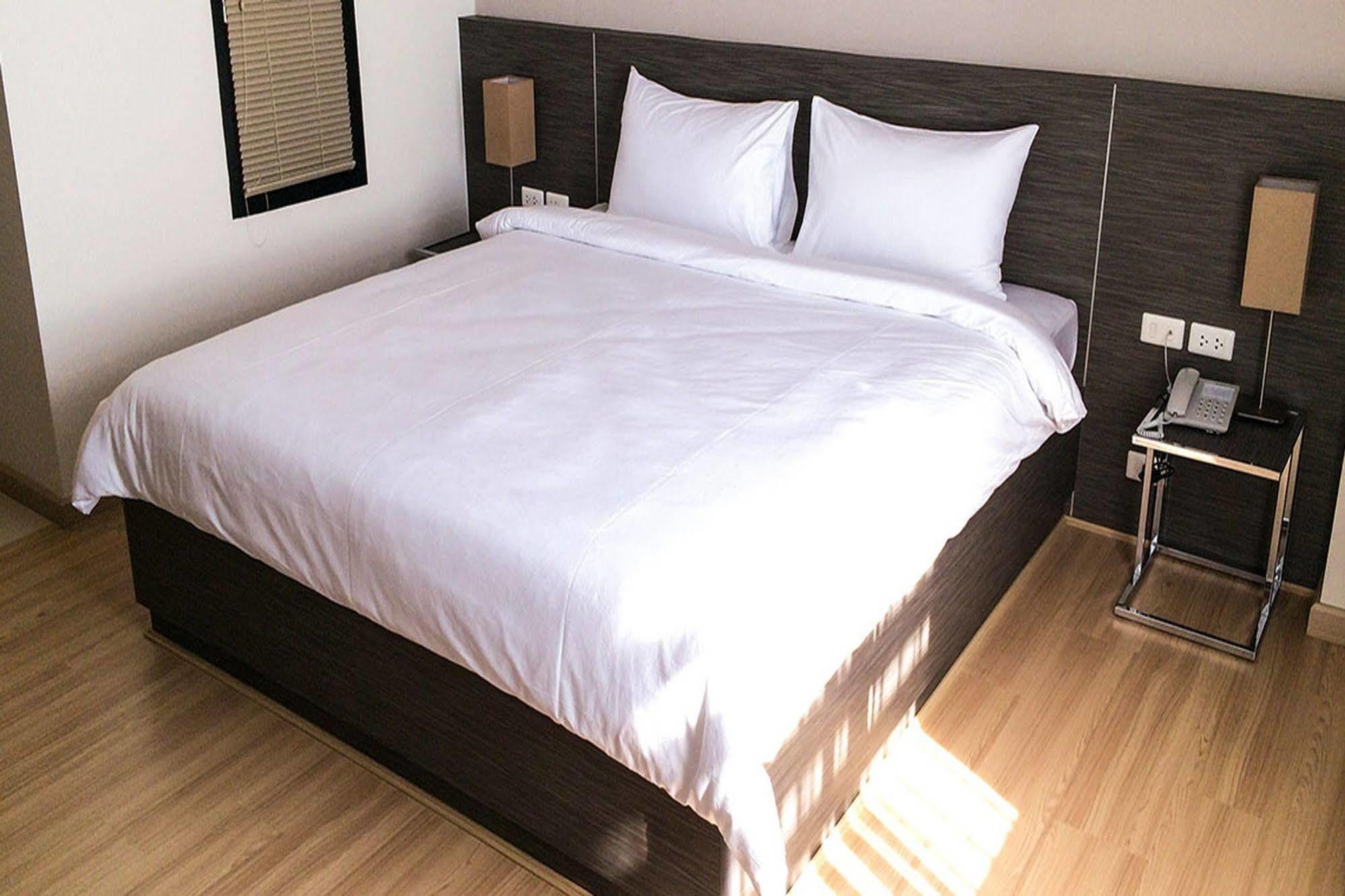 Leosor Hotel Nakhon Ratchasima Ngoại thất bức ảnh