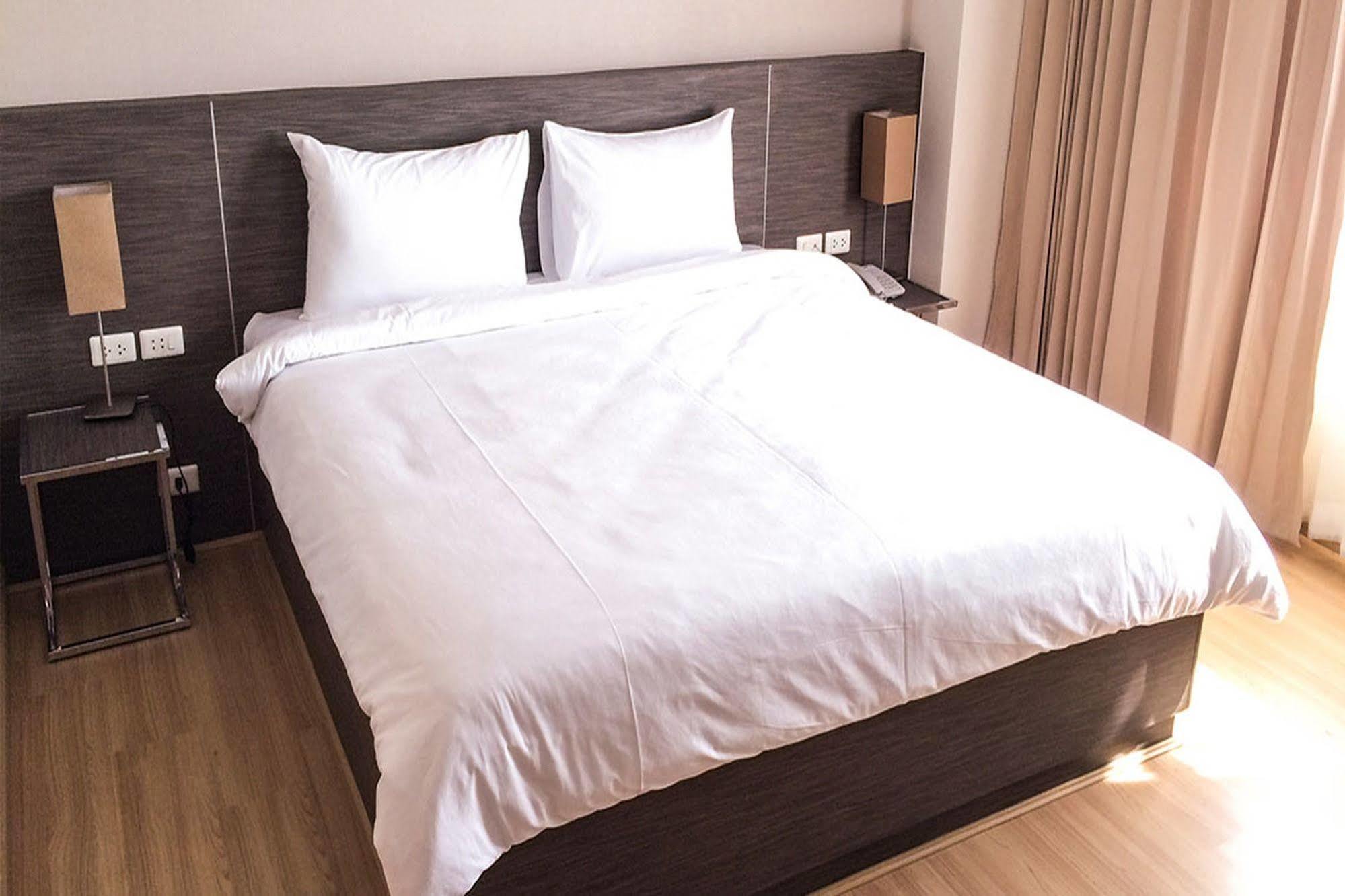 Leosor Hotel Nakhon Ratchasima Ngoại thất bức ảnh