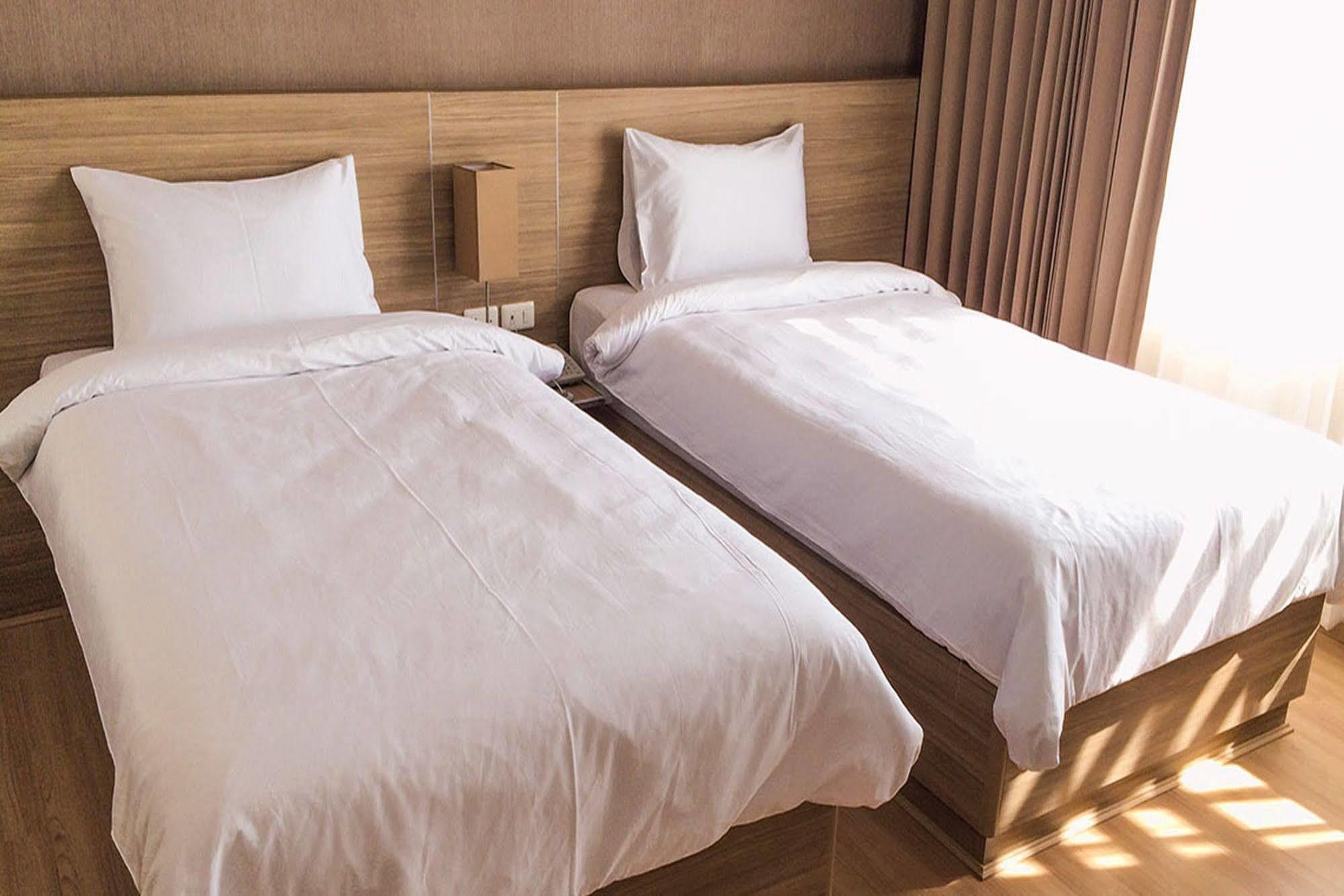 Leosor Hotel Nakhon Ratchasima Ngoại thất bức ảnh